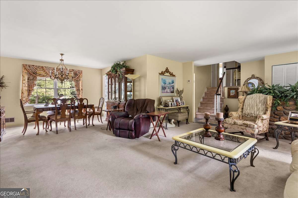 1033 Davenport Circle Powder Springs GA 30127