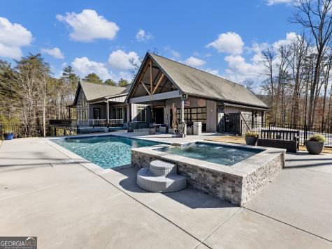 175 Lands End Trail Cleveland GA 30528
