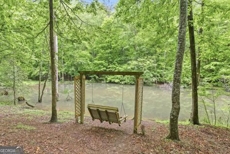 521 River Bridge Trail Cornelia GA 30531