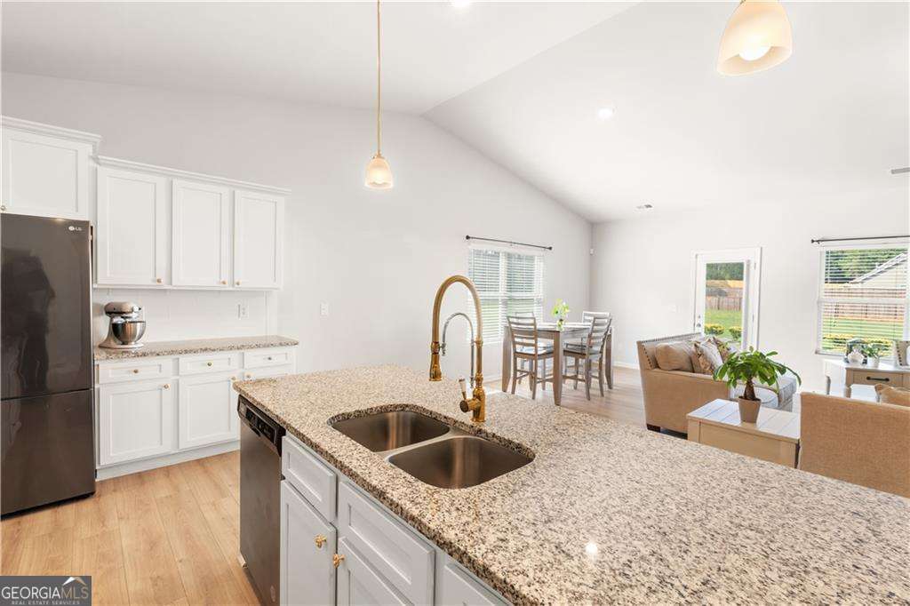 1074 Pine View Trail Monroe GA 30656