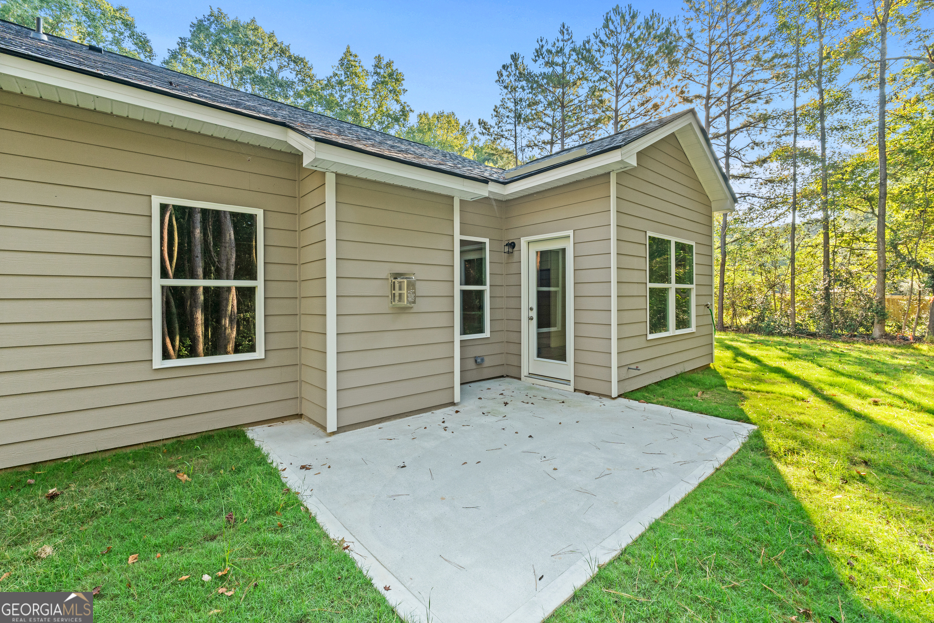 6608 Highway 100 Hogansville GA 30230