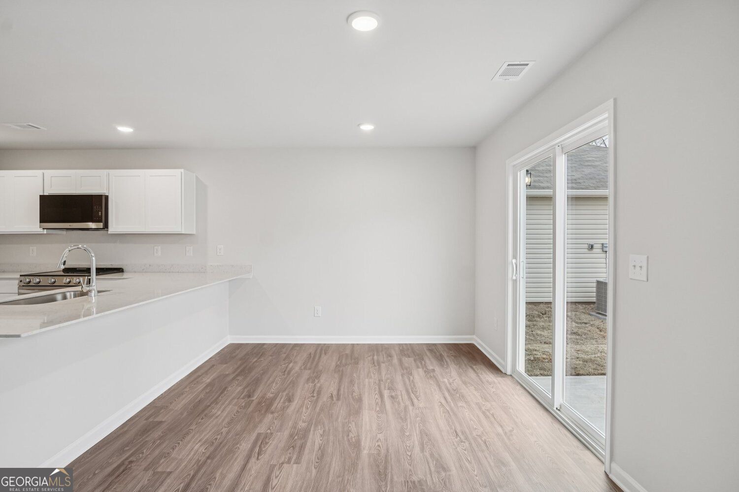 114 Turquoise Path Lizella GA 31052
