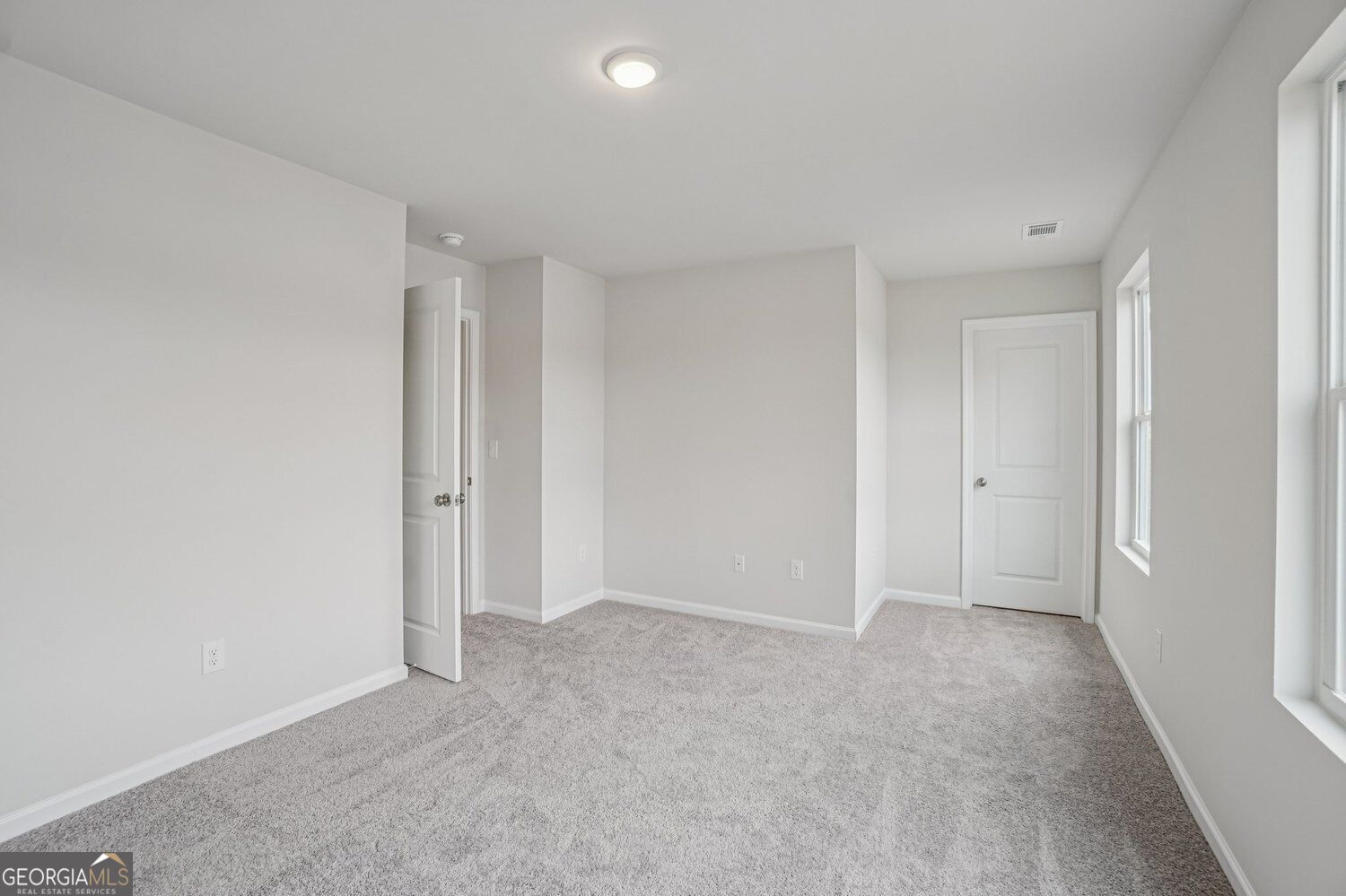 114 Turquoise Path Lizella GA 31052