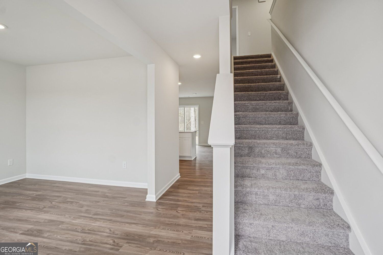 114 Turquoise Path Lizella GA 31052