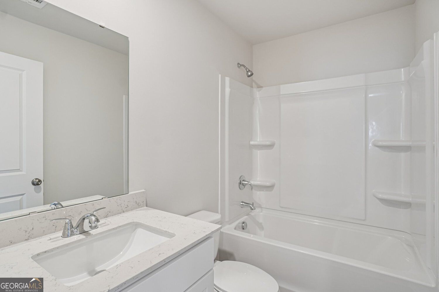 114 Turquoise Path Lizella GA 31052
