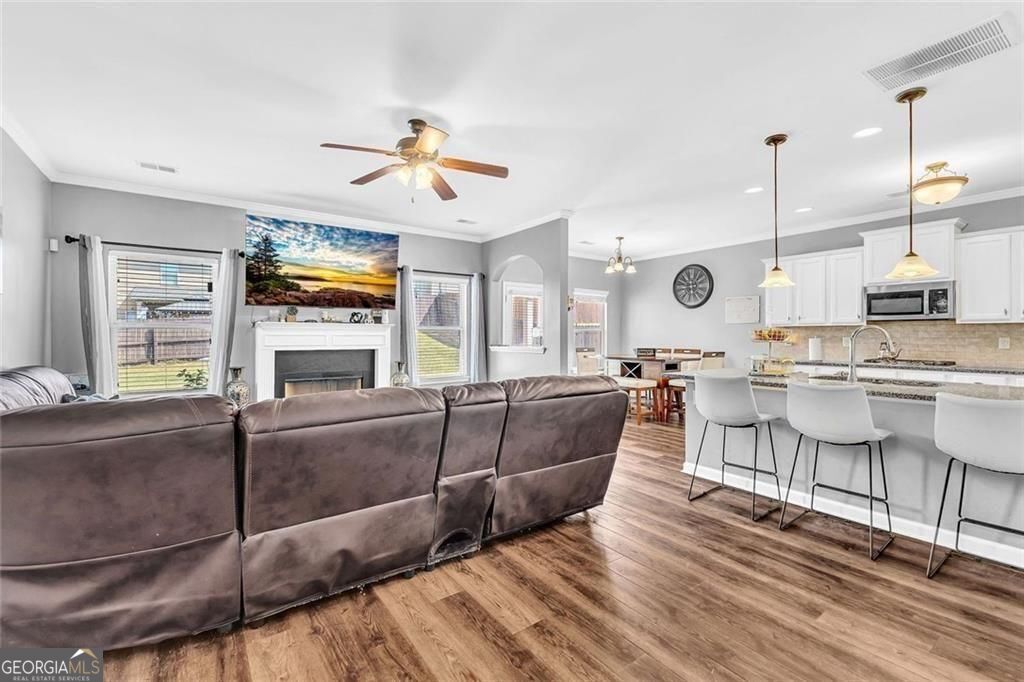 1734 Tricklin Springs Mcdonough GA 30252