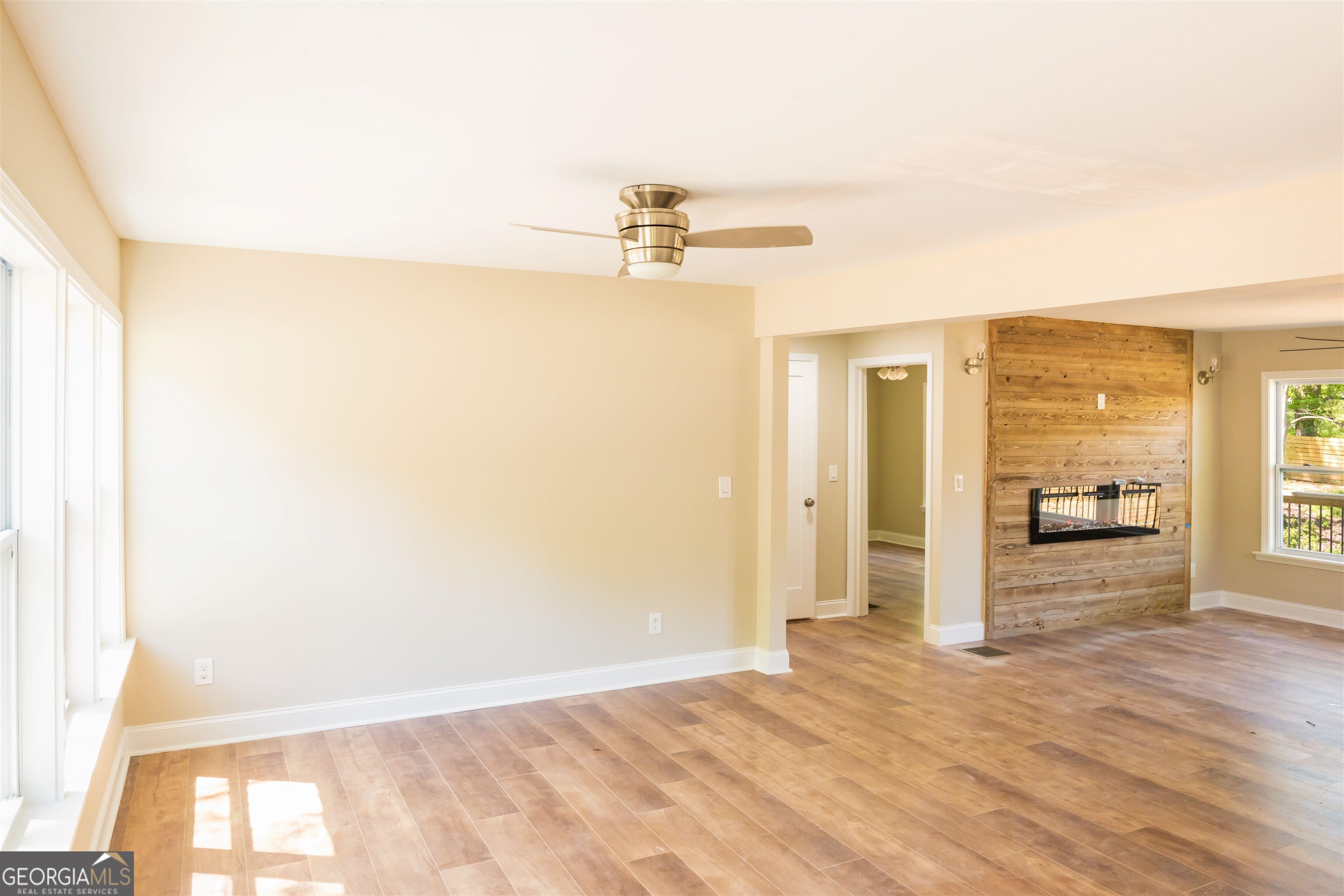 1677 W North Avenue Atlanta GA 30318