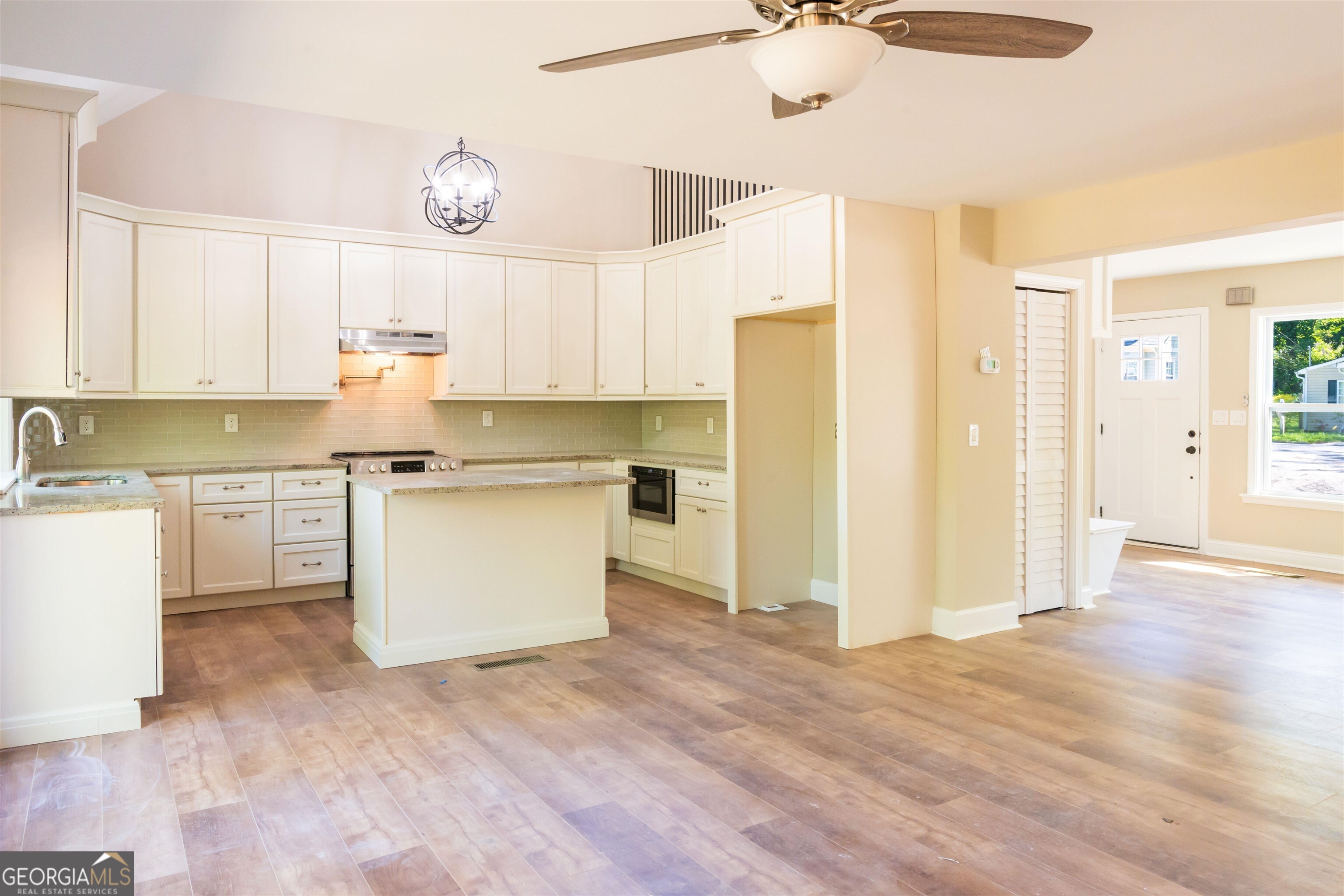 1677 W North Avenue Atlanta GA 30318