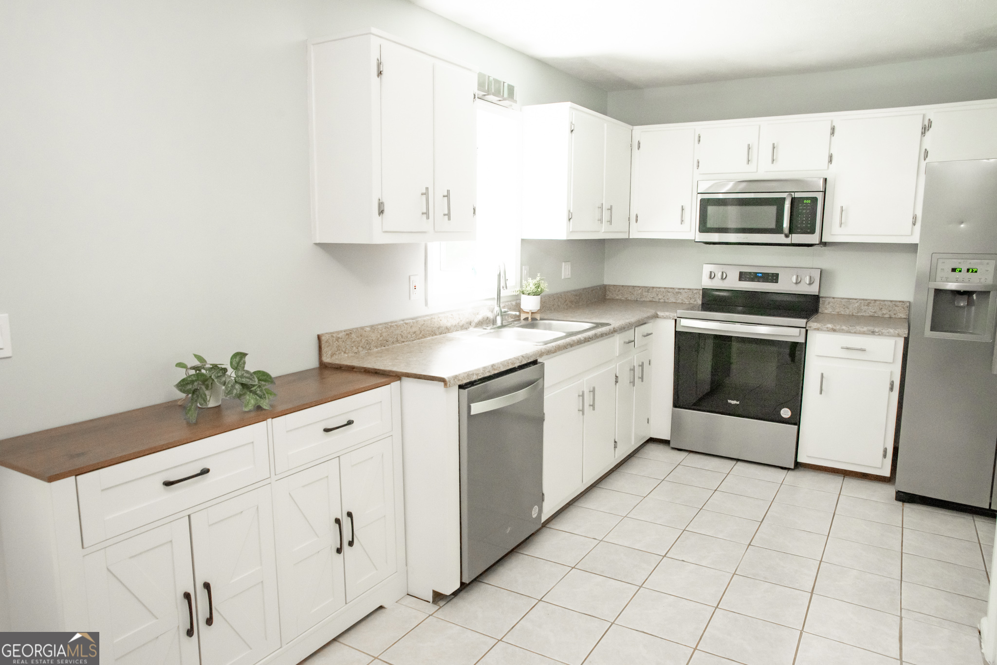 180 Beverly Park Court Newnan GA 30263