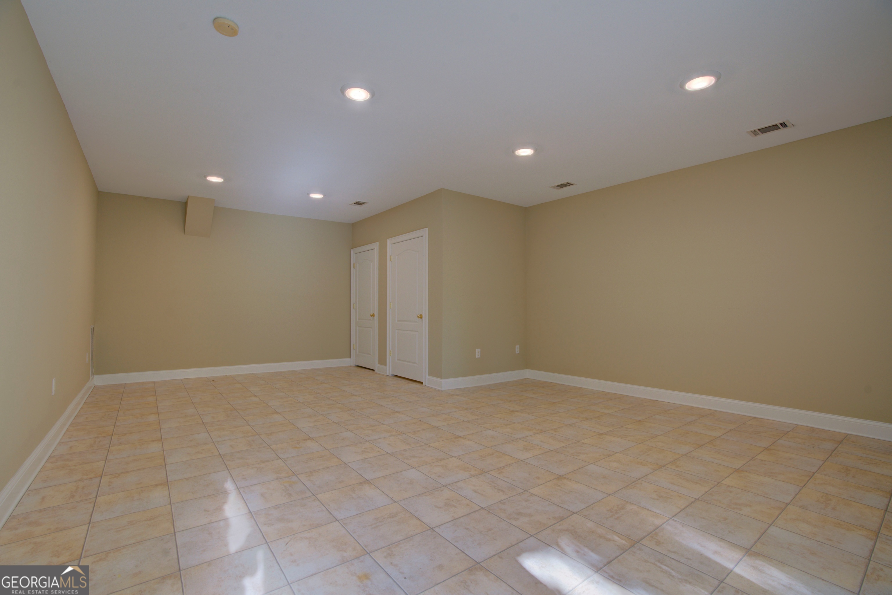 29 Pear Street Rome GA 30161