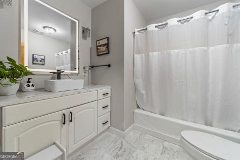 262 Patrick Lane Helen GA 30545