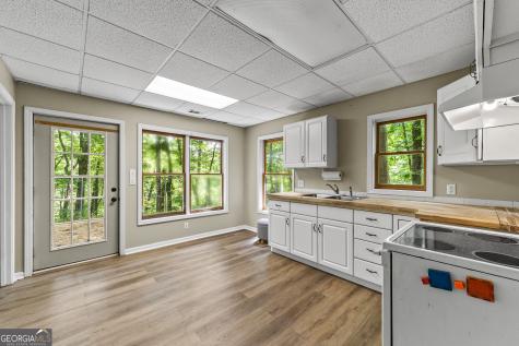 262 Patrick Lane Helen GA 30545
