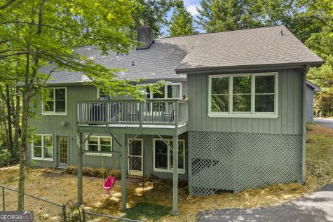 262 Patrick Lane Helen GA 30545
