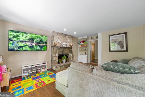 262 Patrick Lane Helen GA 30545