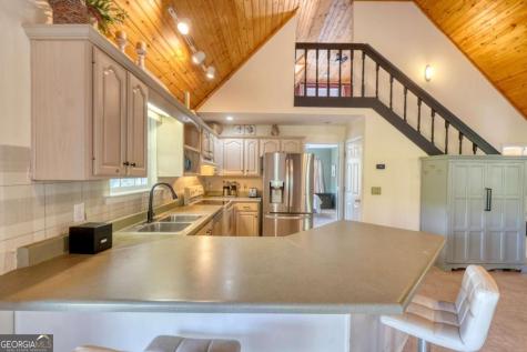 6744 Woodlake Circle Young Harris GA 30582