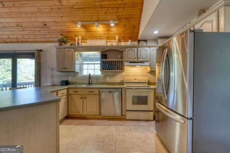 6744 Woodlake Circle Young Harris GA 30582