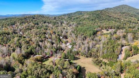 6744 Woodlake Circle Young Harris GA 30582