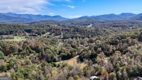 6744 Woodlake Circle Young Harris GA 30582