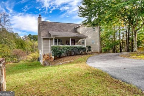 6744 Woodlake Circle Young Harris GA 30582