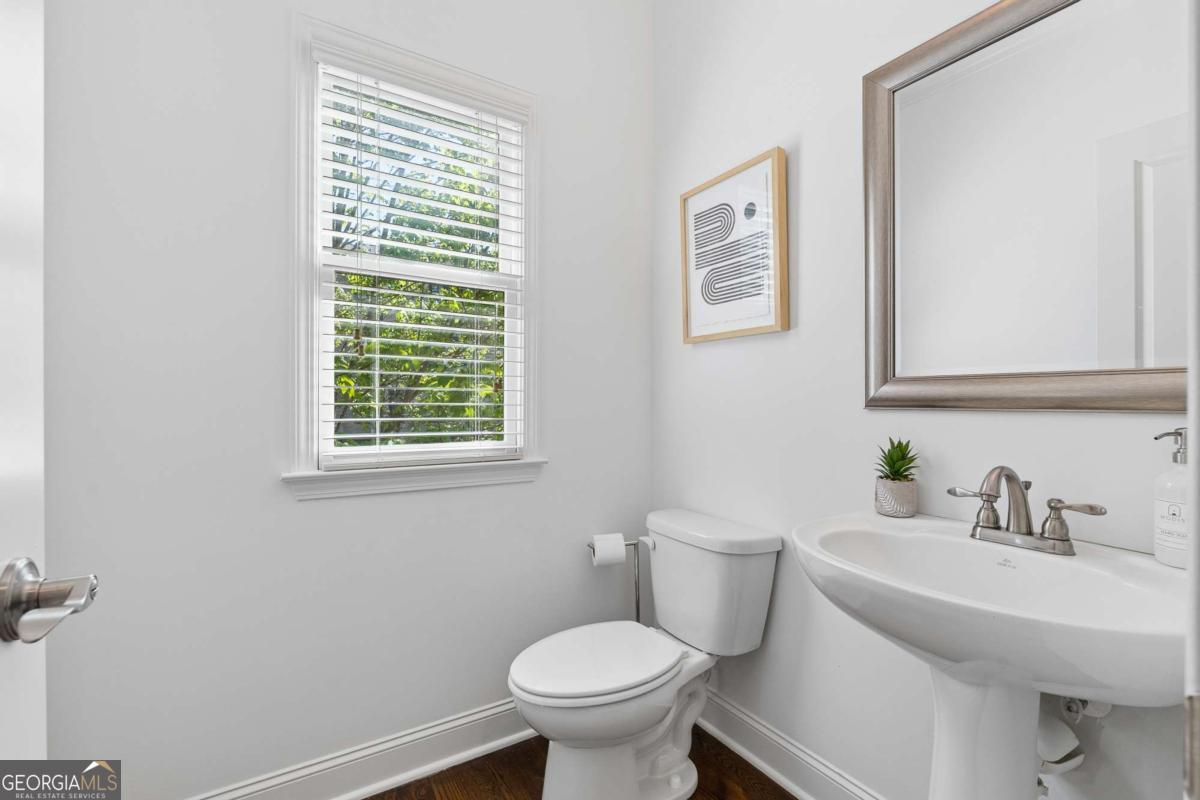 255 Southerland Terrace NE Atlanta GA 30307