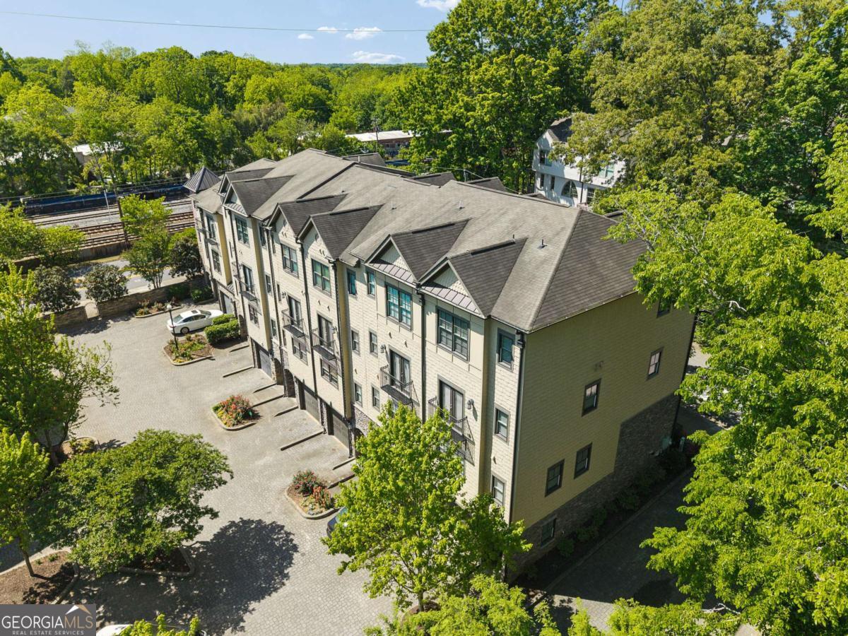 255 Southerland Terrace NE Atlanta GA 30307