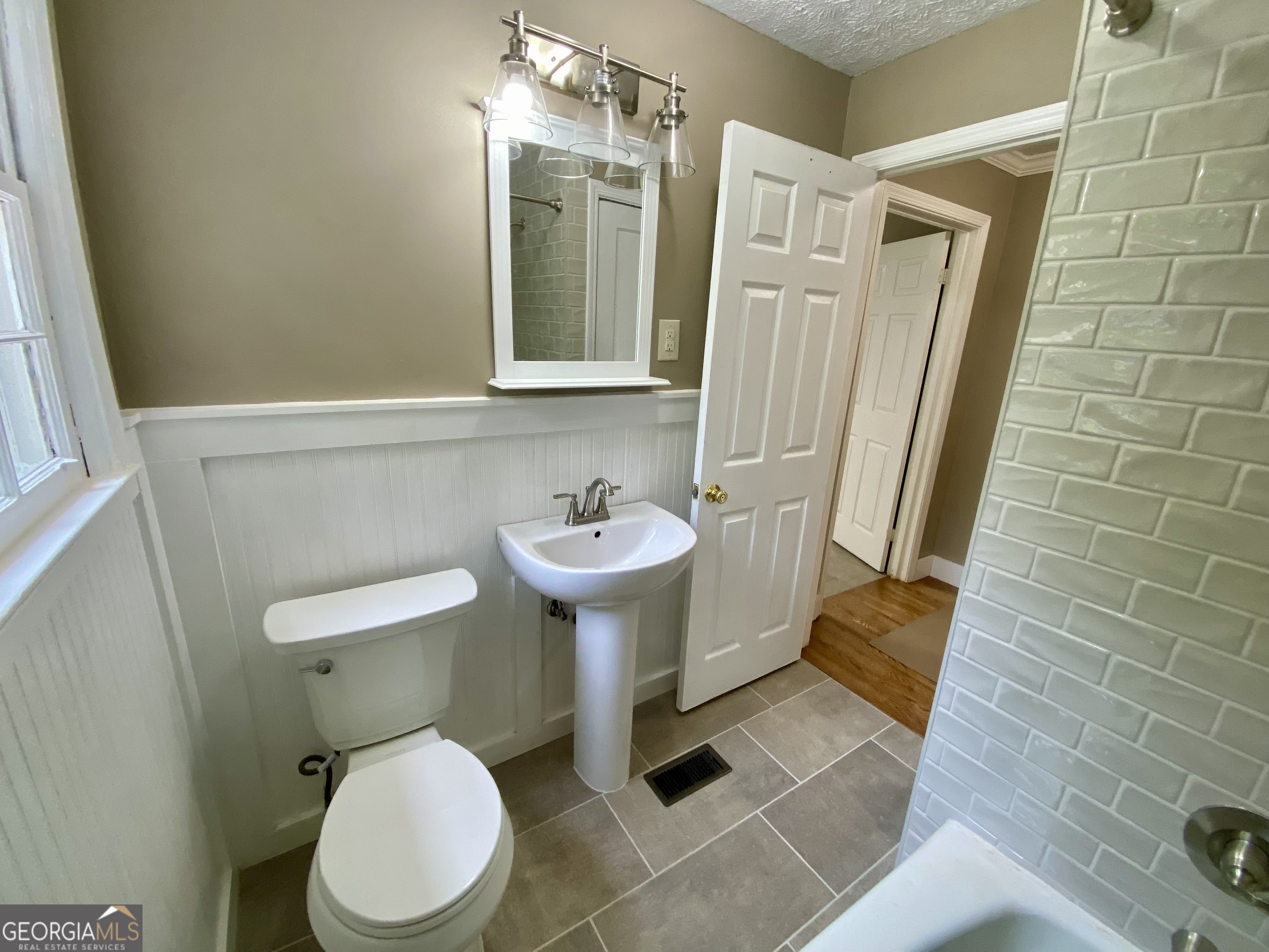 164 Glenn Carrie Road Hull GA 30646