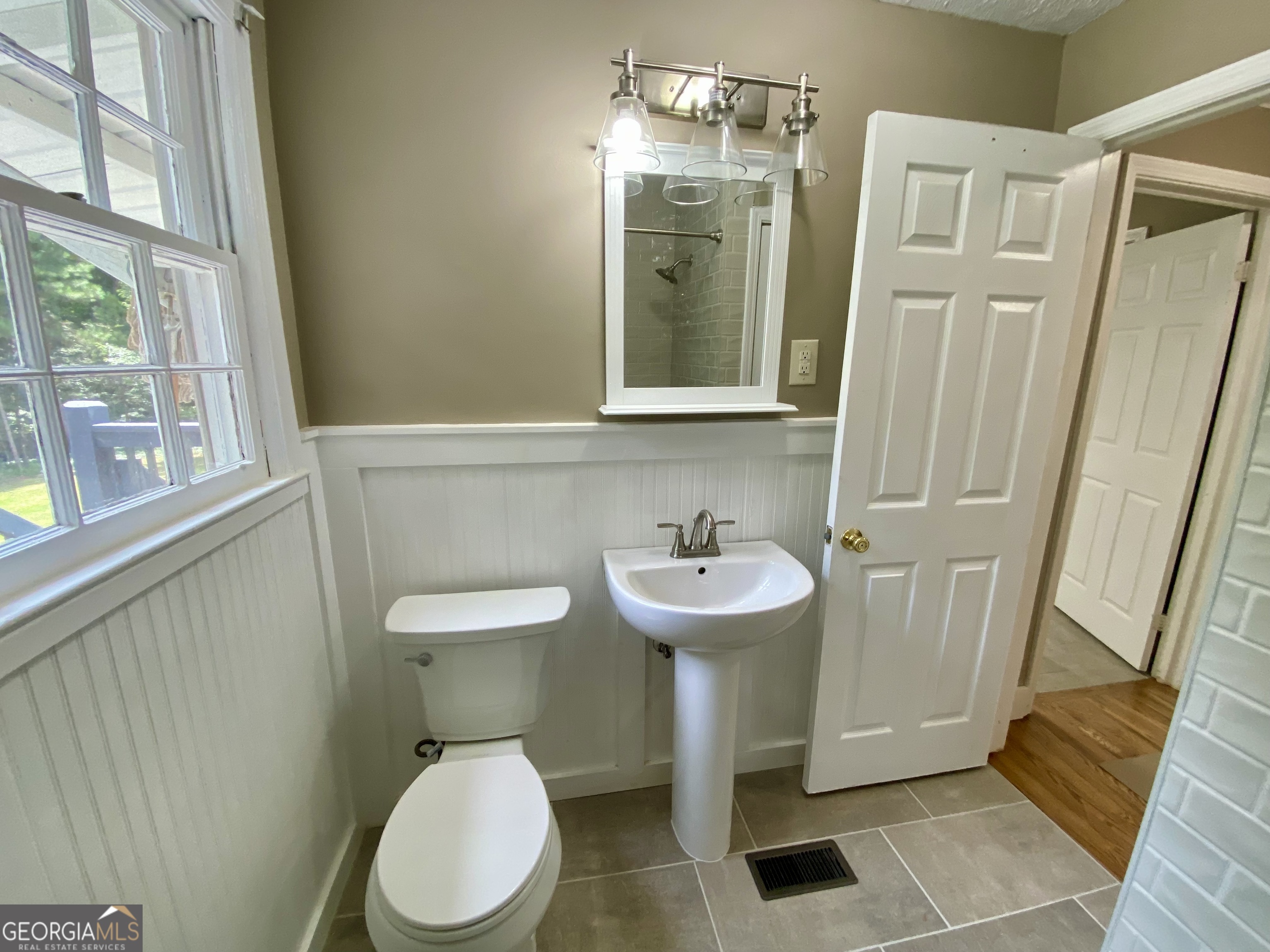 164 Glenn Carrie Road Hull GA 30646