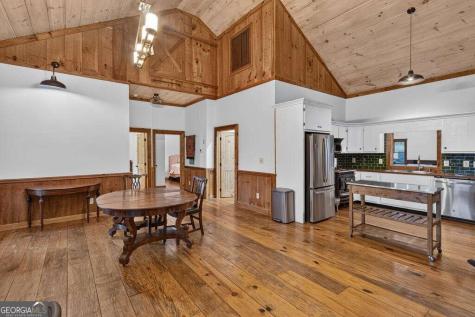 210 W Pierceville Road Mccaysville GA 30555