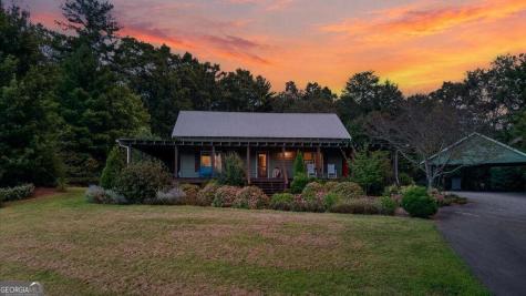 210 W Pierceville Road Mccaysville GA 30555