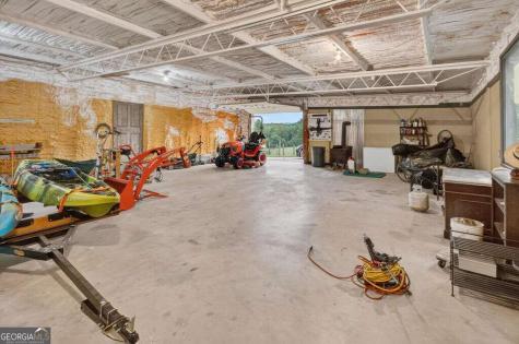 210 W Pierceville Road Mccaysville GA 30555