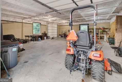 210 W Pierceville Road Mccaysville GA 30555