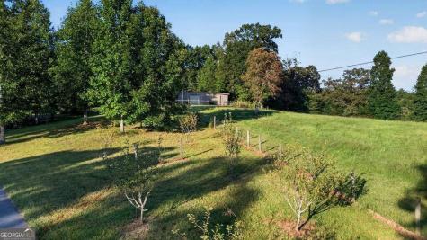 210 W Pierceville Road Mccaysville GA 30555