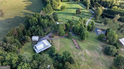 210 W Pierceville Road Mccaysville GA 30555