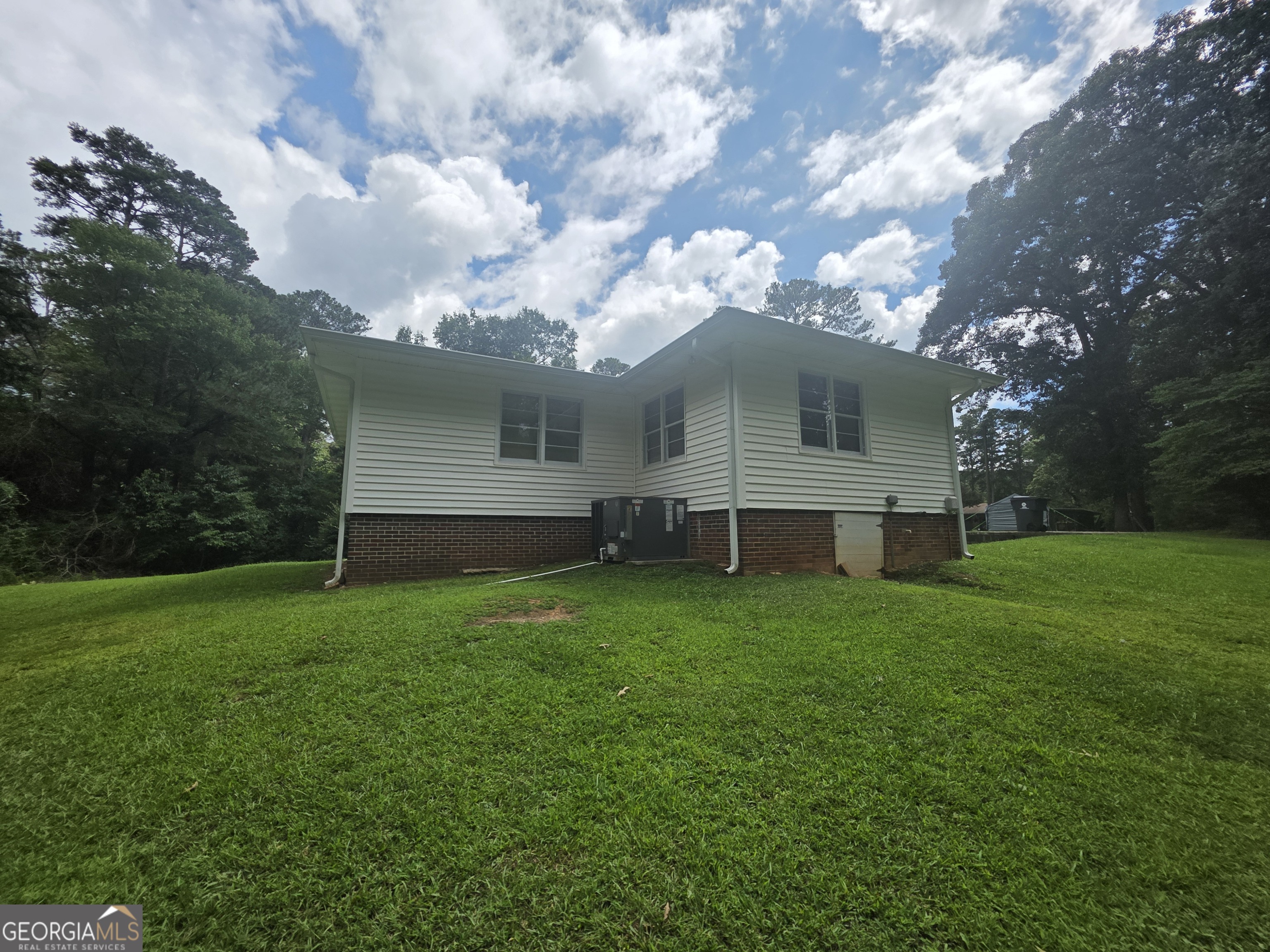 126 East Side Tallapoosa GA 30176