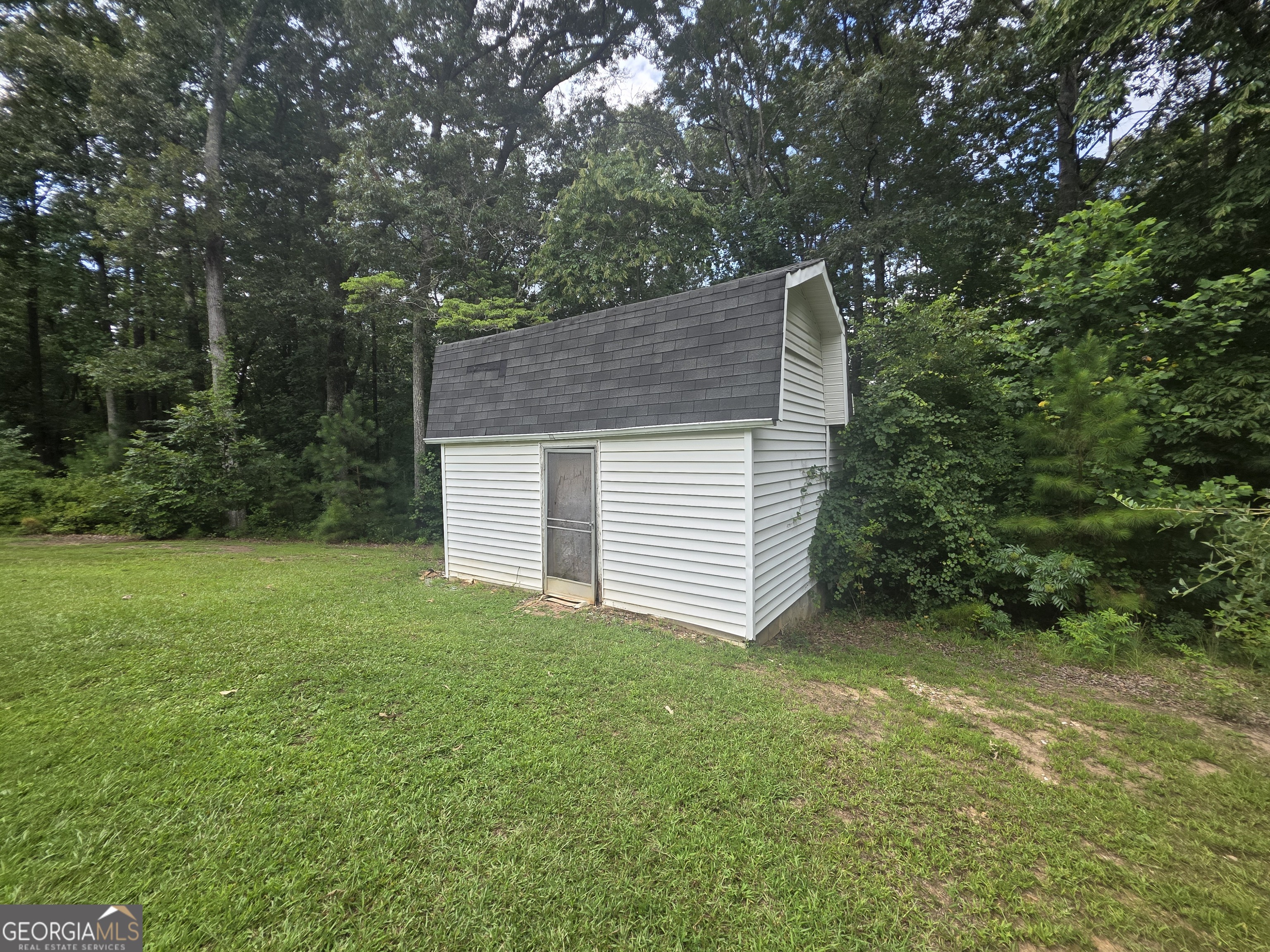 126 East Side Tallapoosa GA 30176