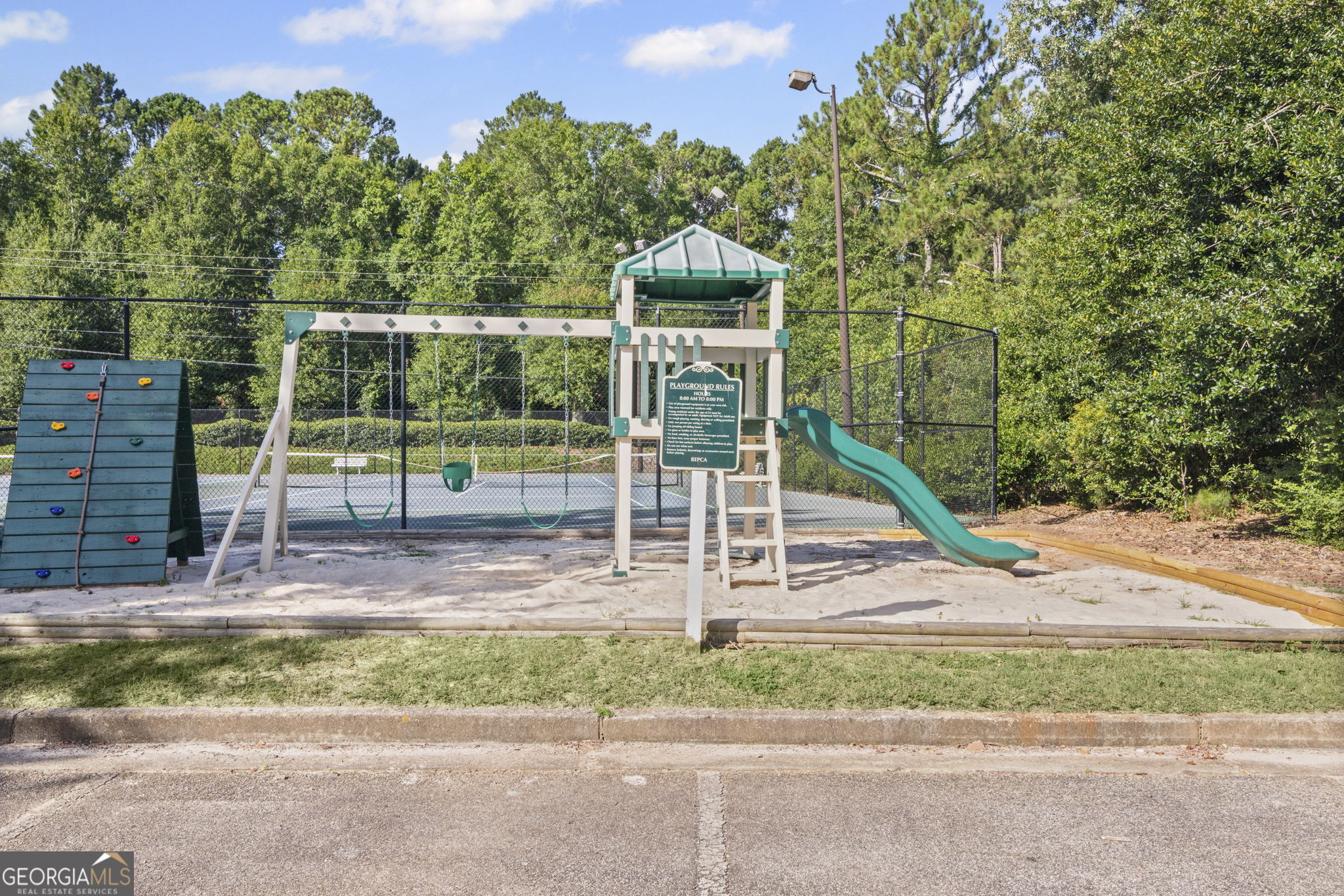 12189 Lauren Way Fayetteville GA 30215