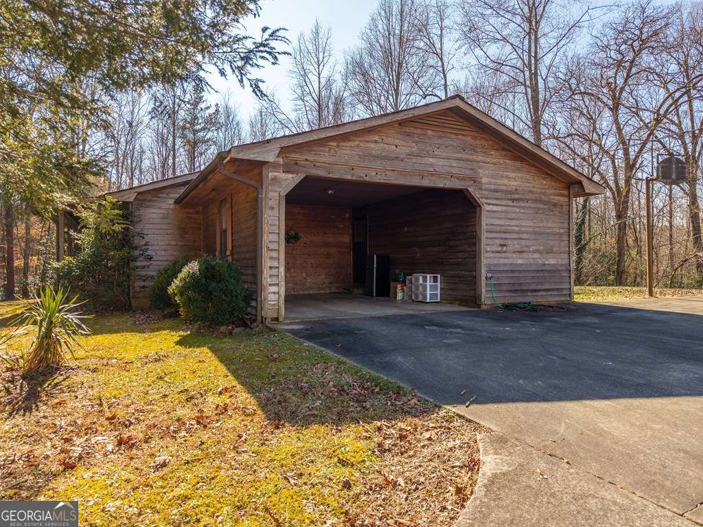 2164 Yukon Road Ellijay GA 30536