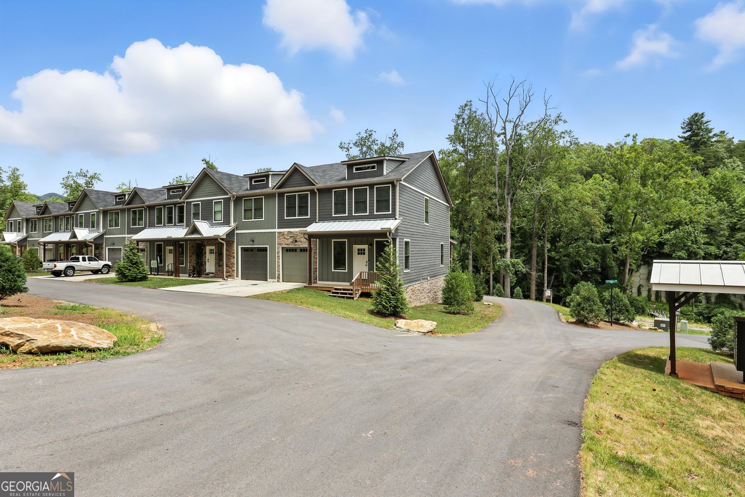 14 Living Waters Way Clayton GA 30525