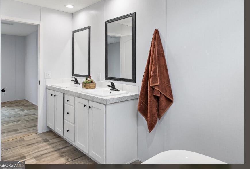 143 Lisa Lane Hortense GA 31543