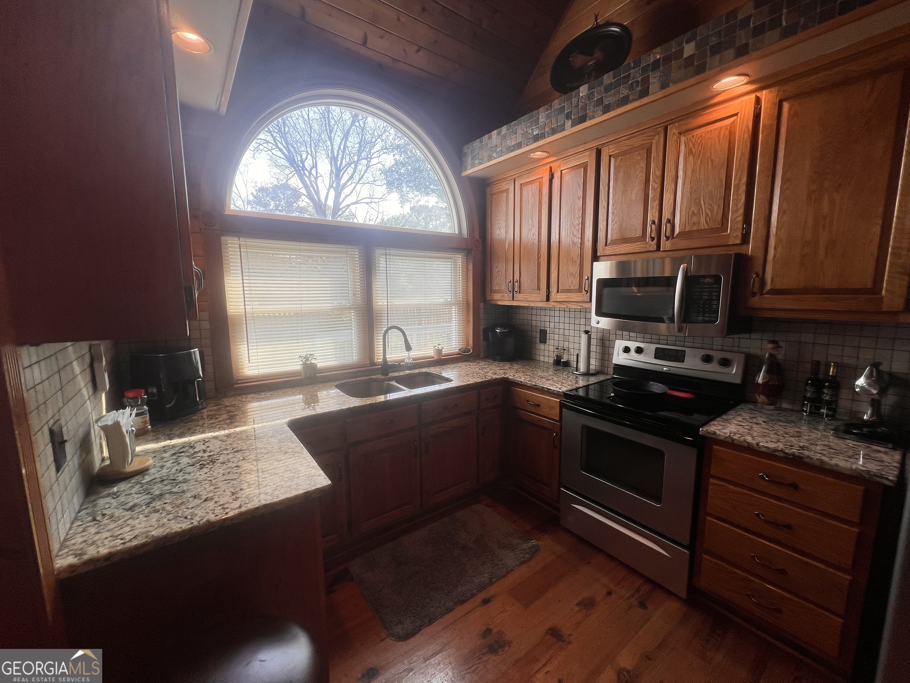 7133 Forrest Road Hogansville GA 30230