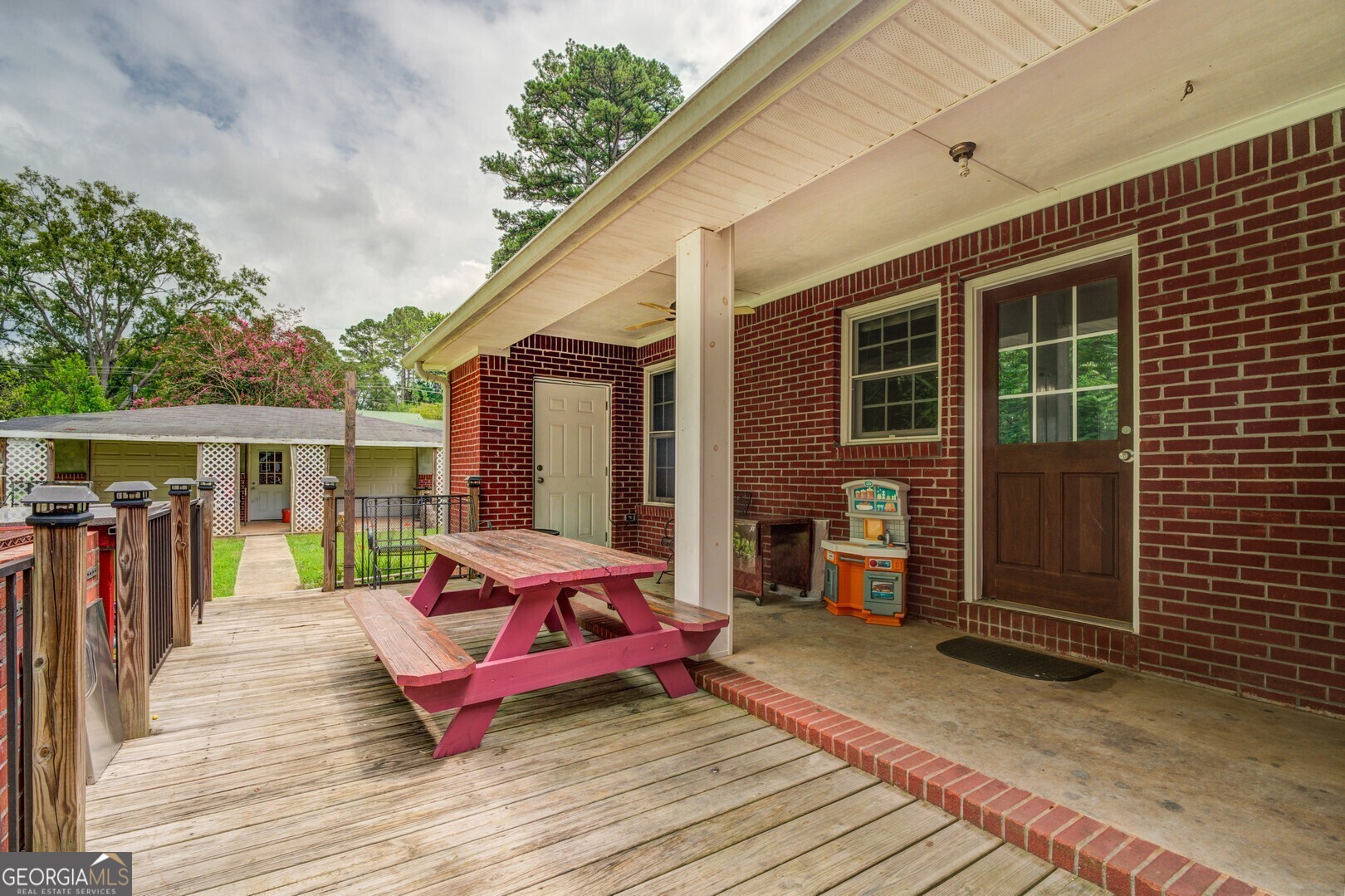 506 S West Street Greensboro GA 30642