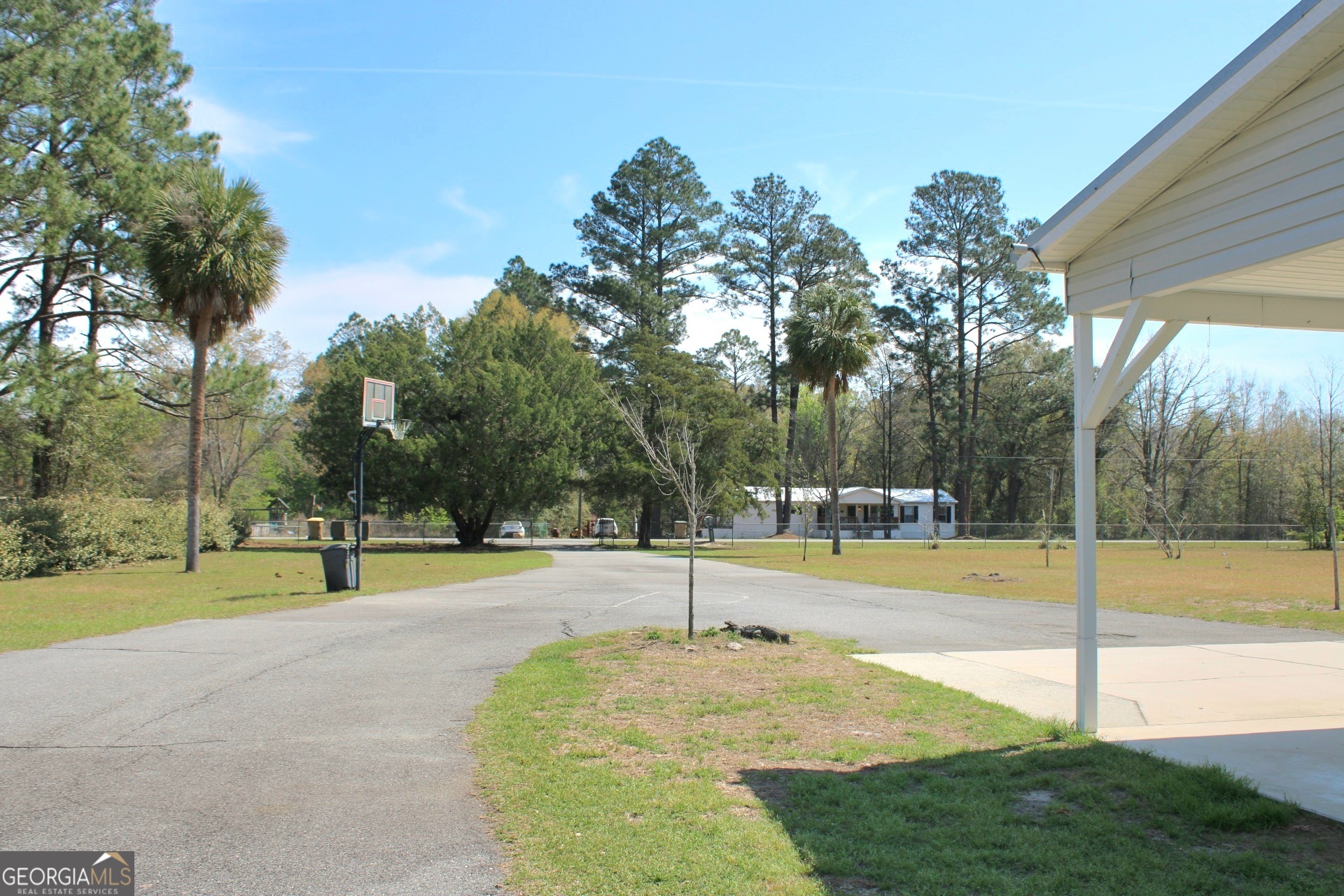 1606 Homestead Drive Ellabell GA 31308