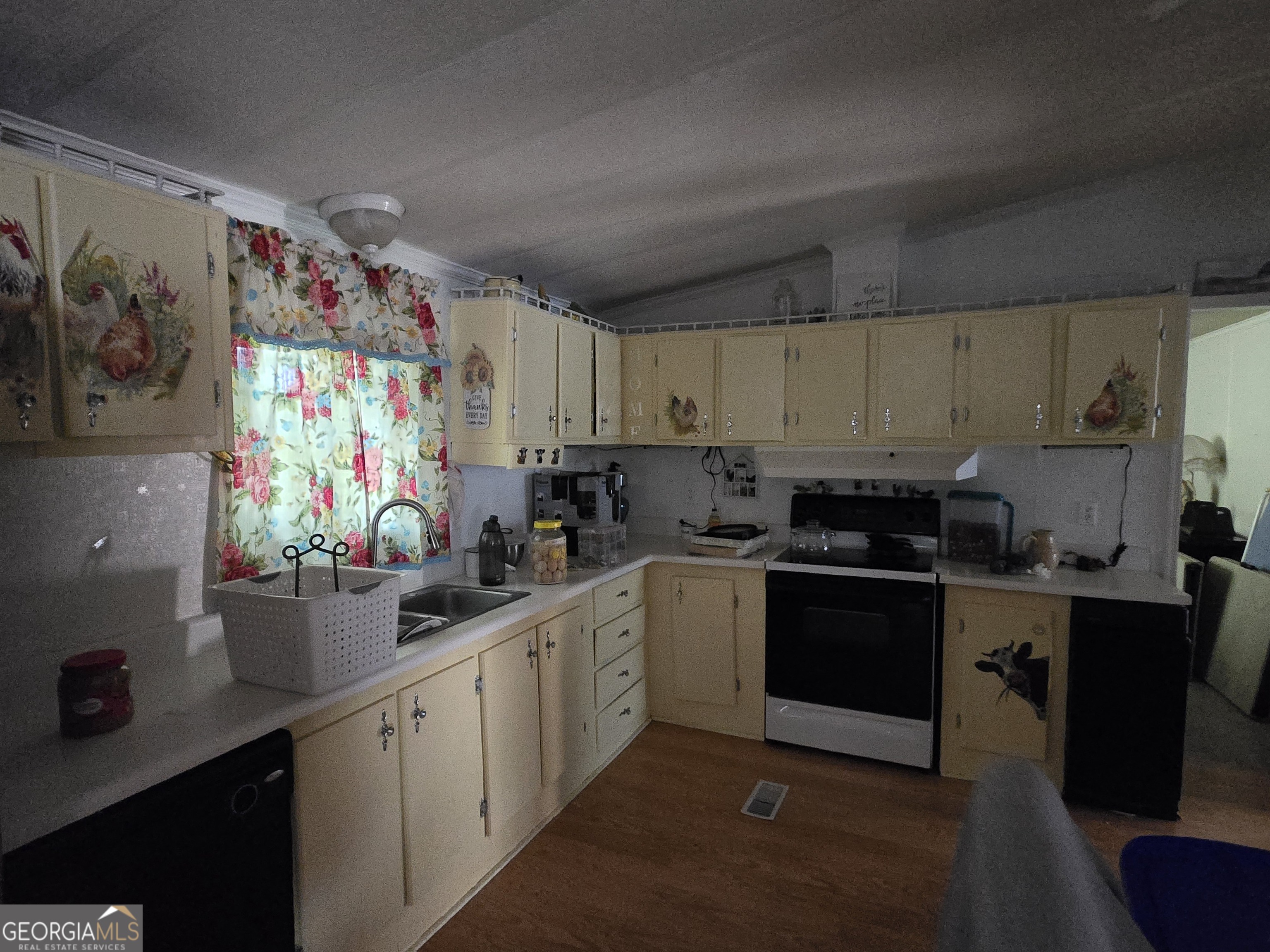 46 Tony Baker Lane Garfield GA 30425