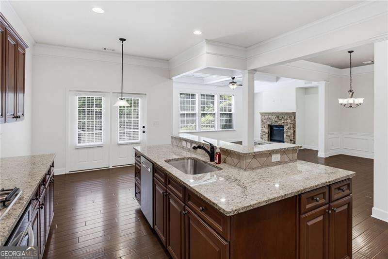 122 Barkley Lane Sandy Springs GA 30328