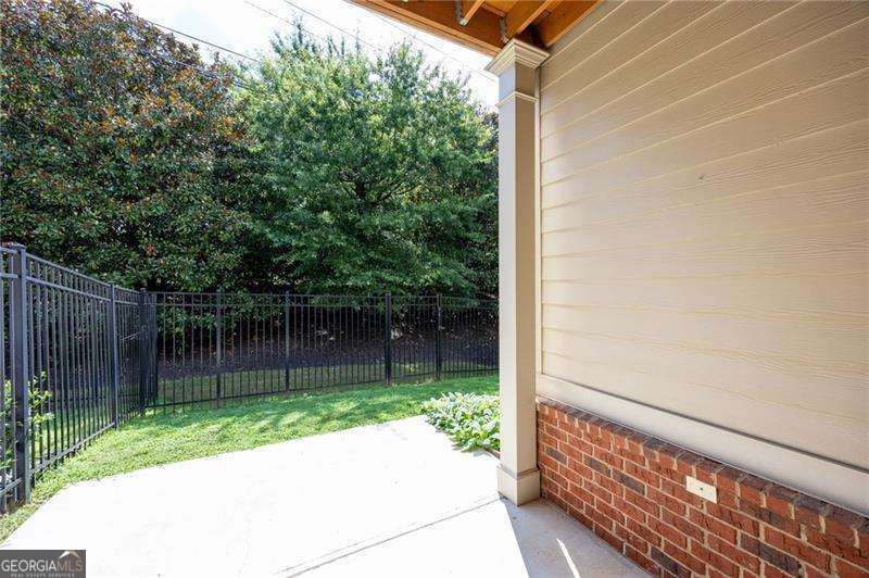 122 Barkley Lane Sandy Springs GA 30328