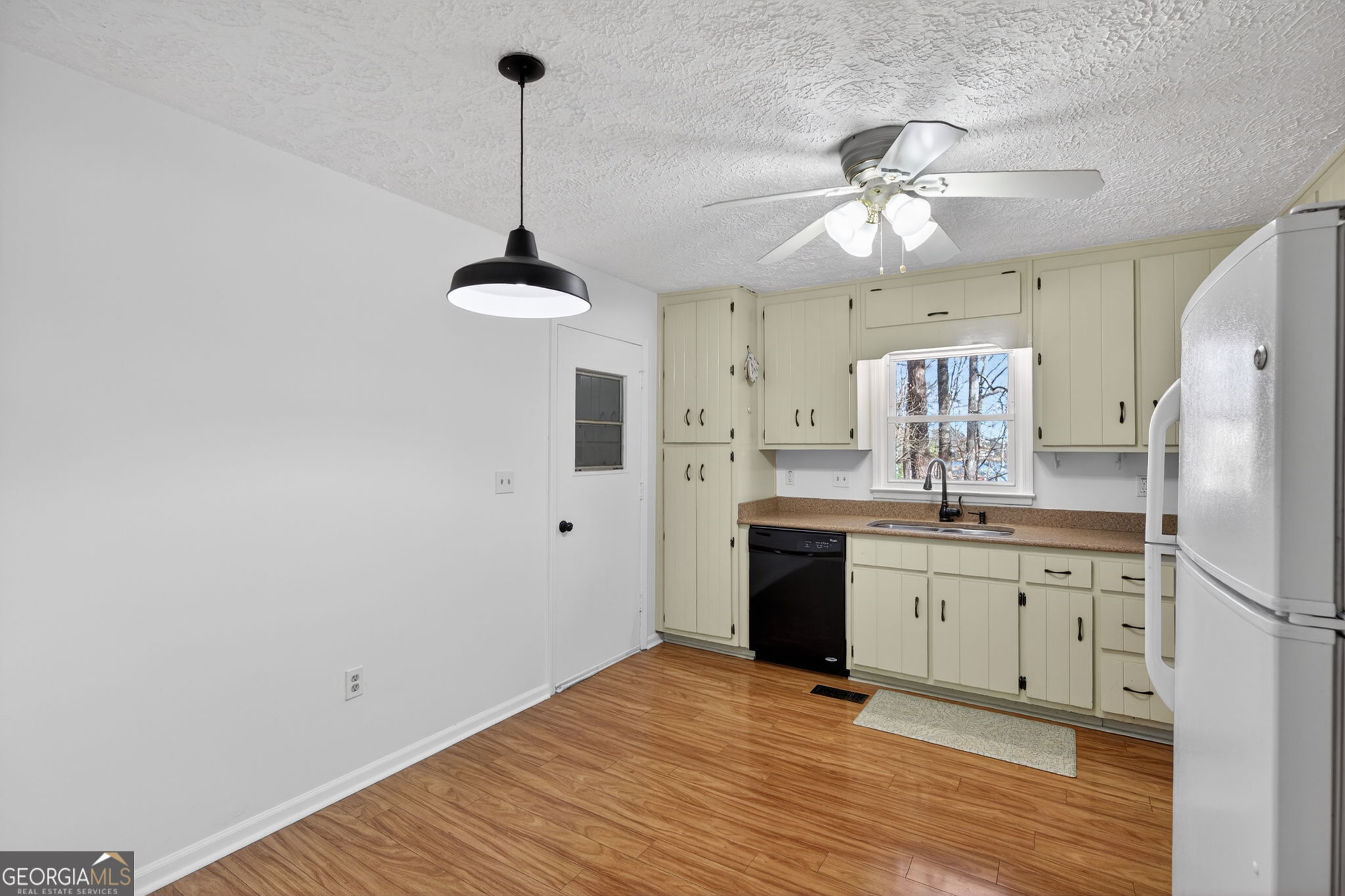 9018 Lakeview Parkway Villa Rica GA 30180
