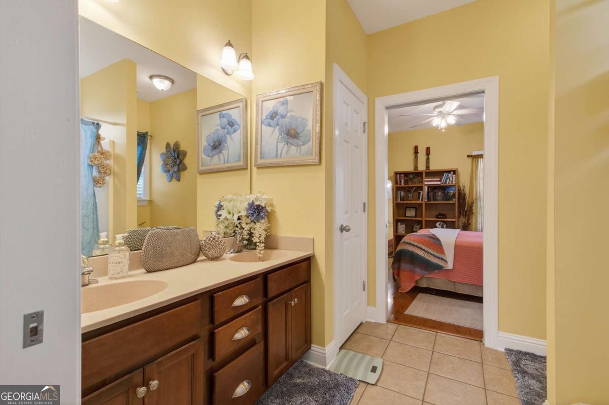 124 Flora Circle Warner Robins GA 31088
