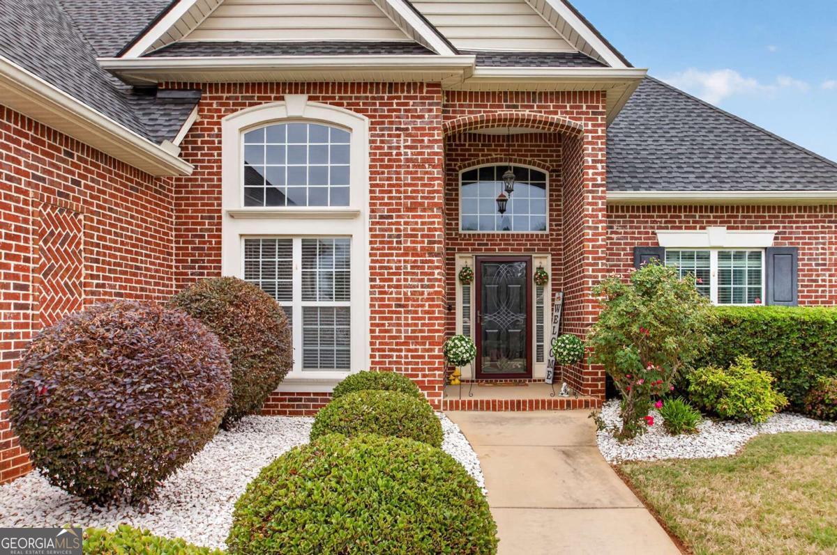 124 Flora Circle Warner Robins GA 31088
