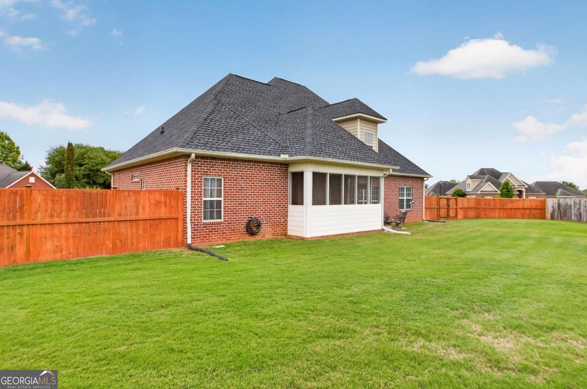 124 Flora Circle Warner Robins GA 31088