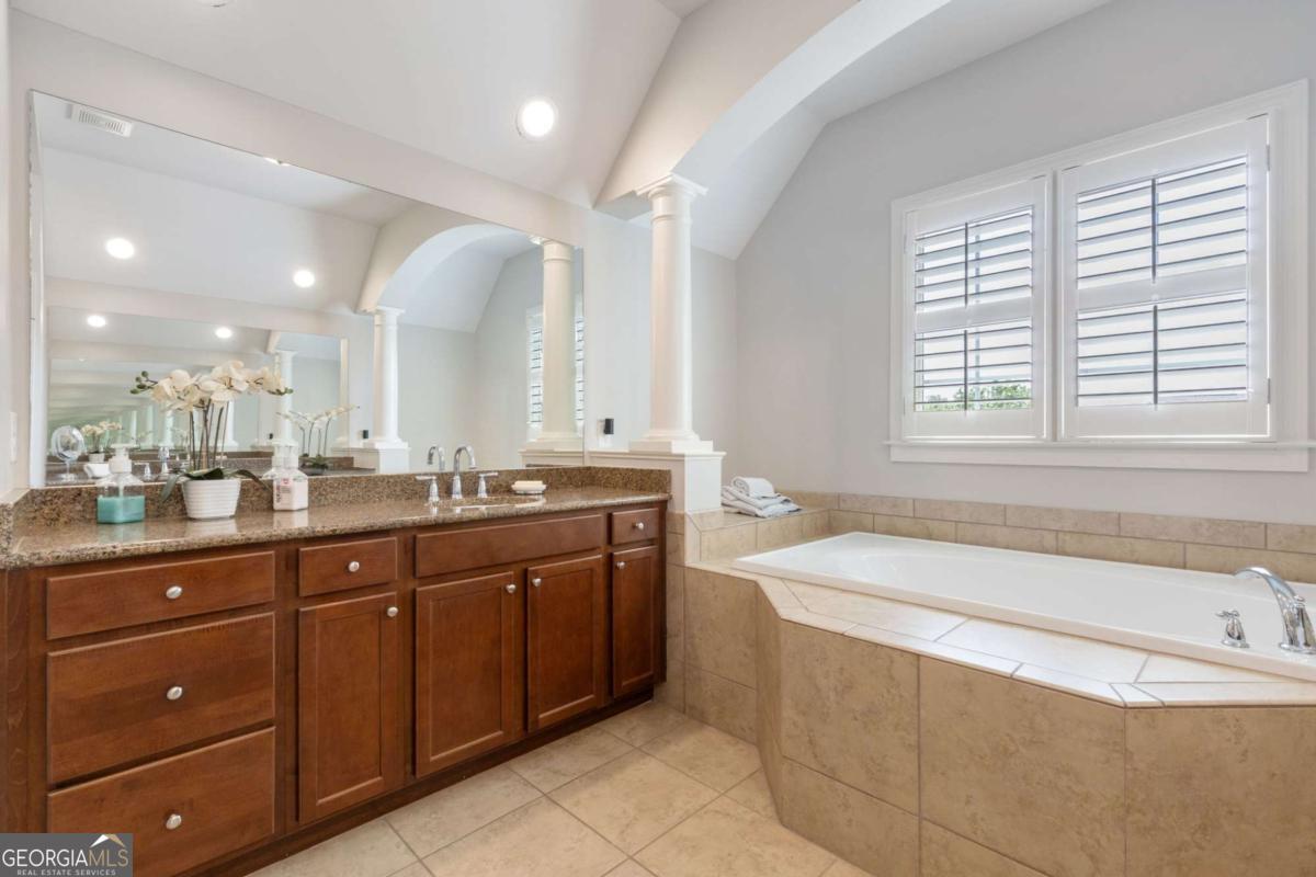 1952 Cheyanne Drive SE Smyrna GA 30080